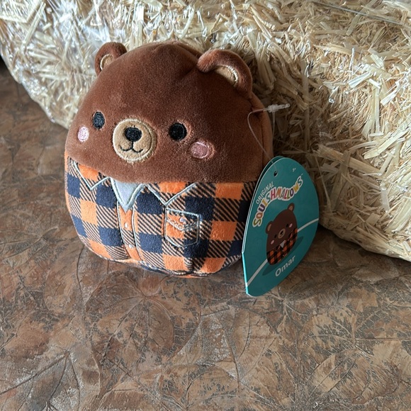 Squishmallows official Kellytoy Omar the Bear - Picture 5 of 7